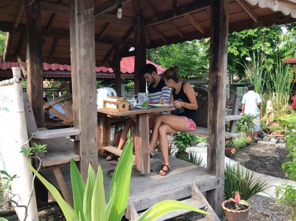 Лопбури: The Little Lopburi Village