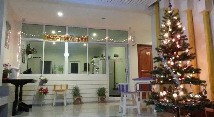 Уттарадит: Baan Thip