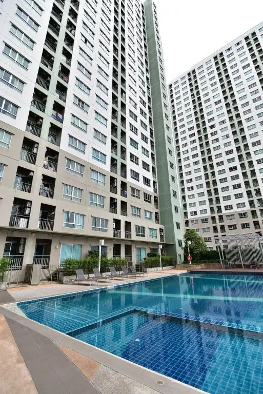 Паттайя: Lumpini Wongamat Suites