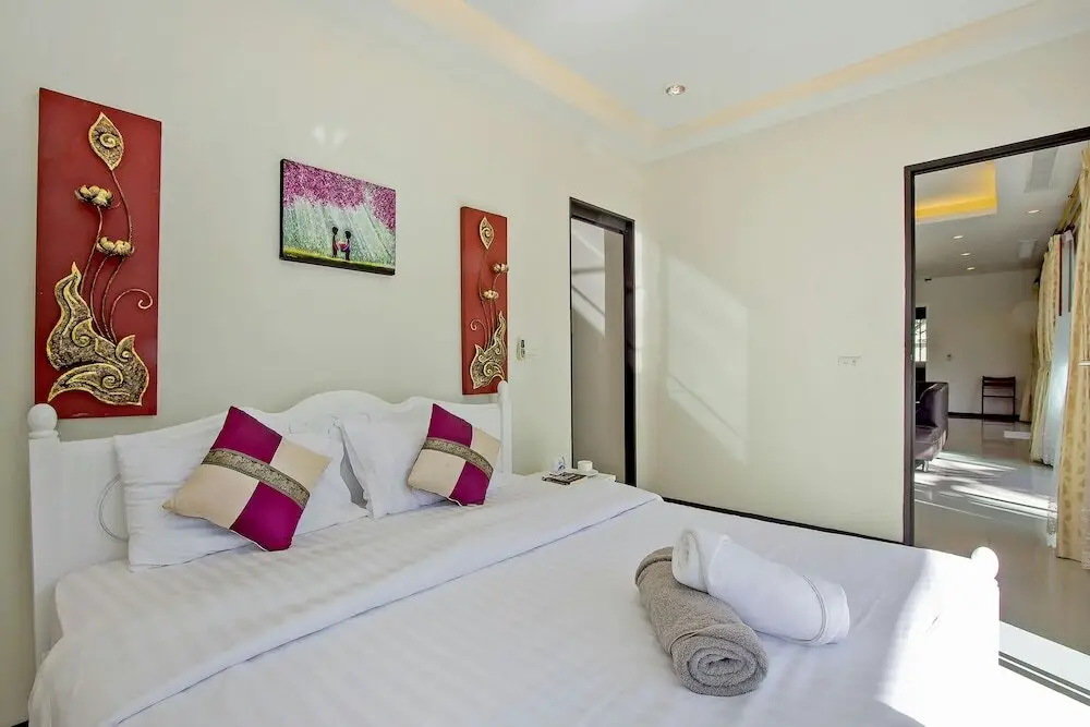 Муанг: Oazza Villa