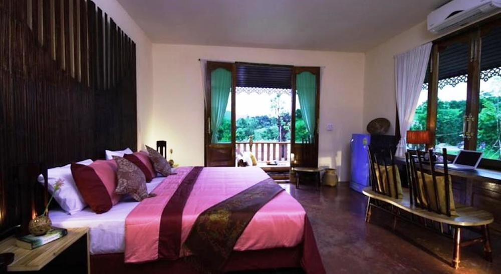 Паи: Paicome Hide Away Resort