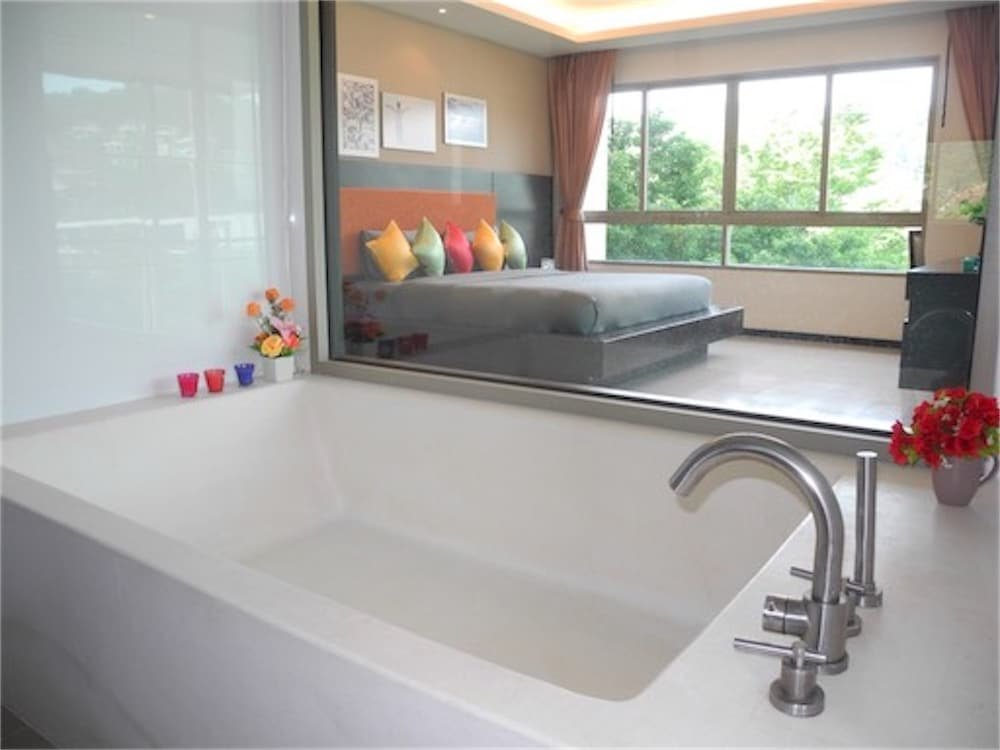 Кату: Kamala Regent Modern 2 bedrooms Apartment