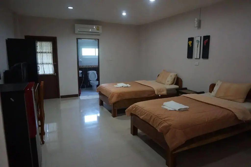 Пхетчабун: Klangmuang River Home