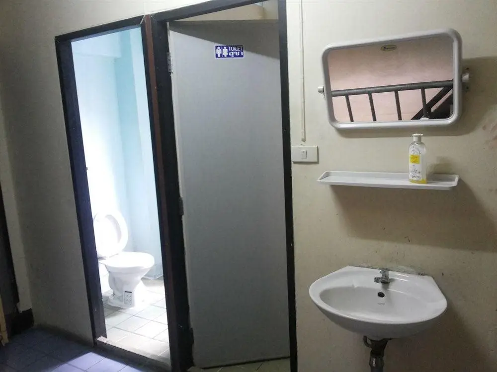 Бангкок: Q6 At 6 - Hostel