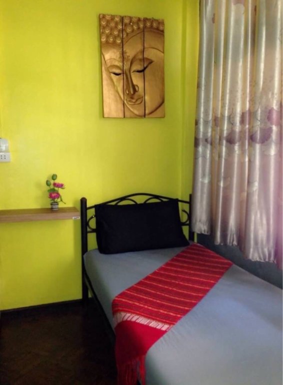 Бангкок: A.T guesthouse - Hostel