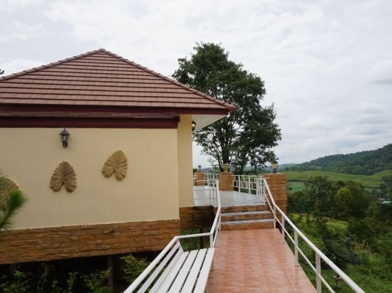 Ванг Нам Кхио: Baan Phuluang