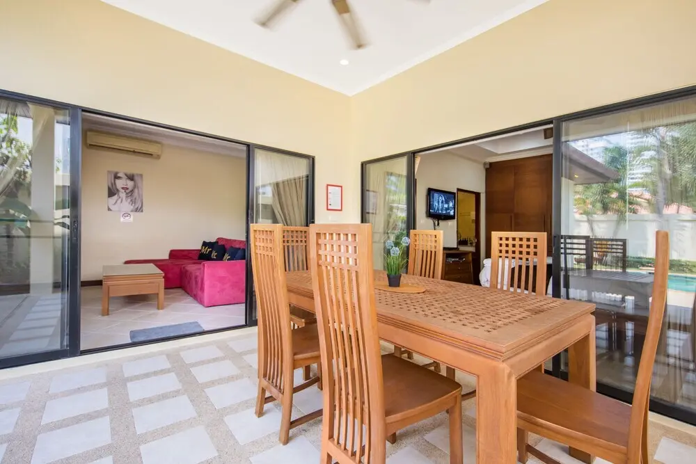 Паттайя: Private Beach Majestic Pool Villa Pattaya