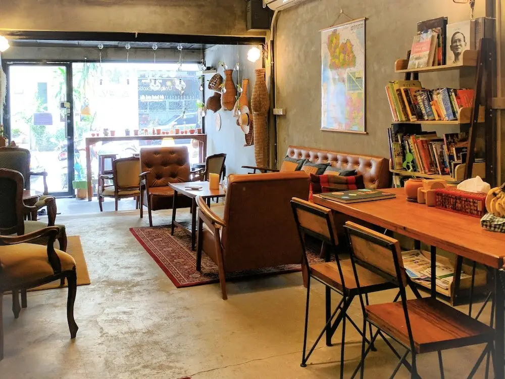 Бангкок: Been Hostel Ratchathewi