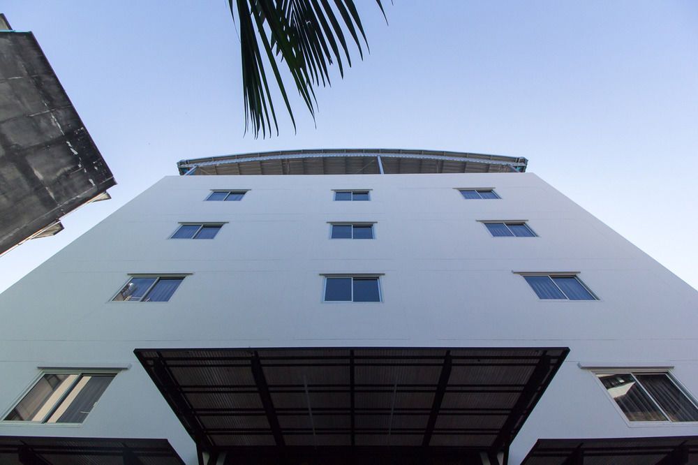 Бангкок: ZEN Rooms Yaowarat soi 7