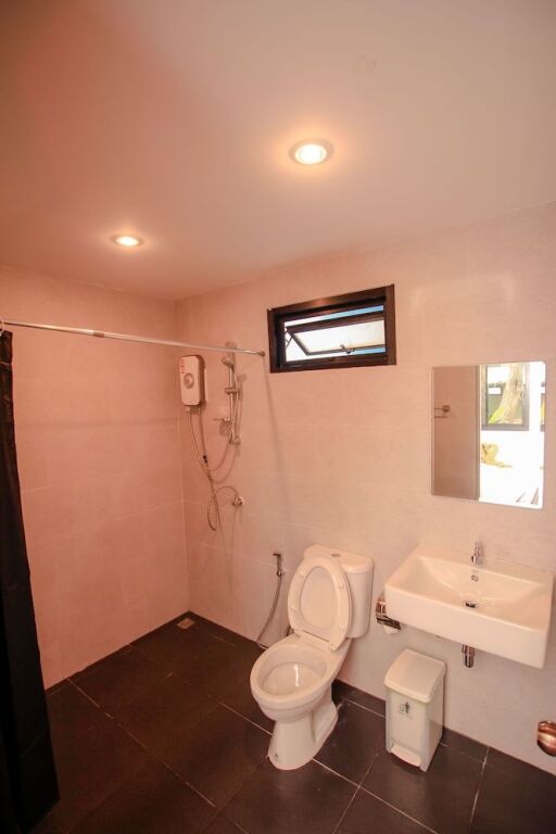 Самуи: Bandon Beach Bar & Hostel - Adults Only