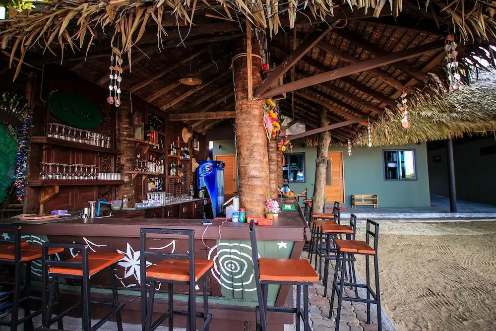 Самуи: Bandon Beach Bar & Hostel - Adults Only