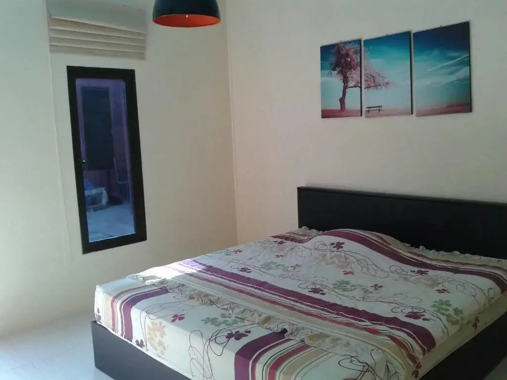 Back-Budget Hostel — фото 1