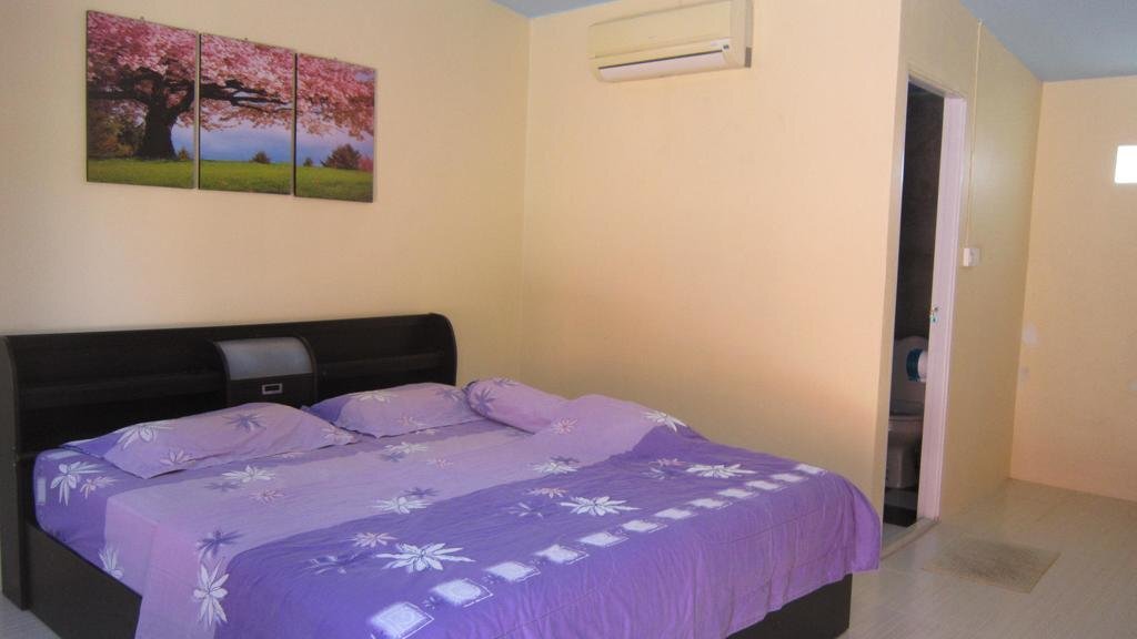 Муанг: Back-Budget Hostel