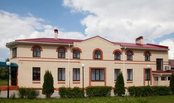 Родина: Гостиница Медем