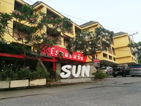 Sun Hotel — фото 1