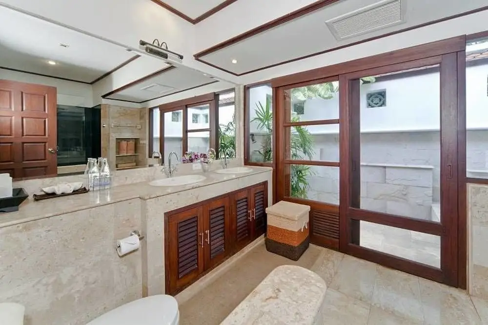 Самуи: Bangrak Beachfront Villa