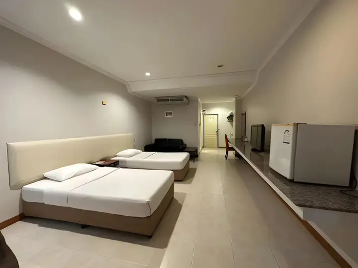 Пхитсанулок: Rattana View Hotel