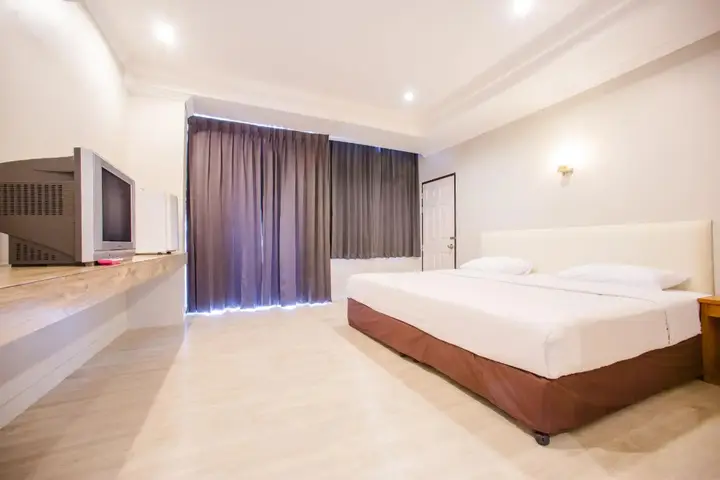 Пхитсанулок: Rattana View Hotel