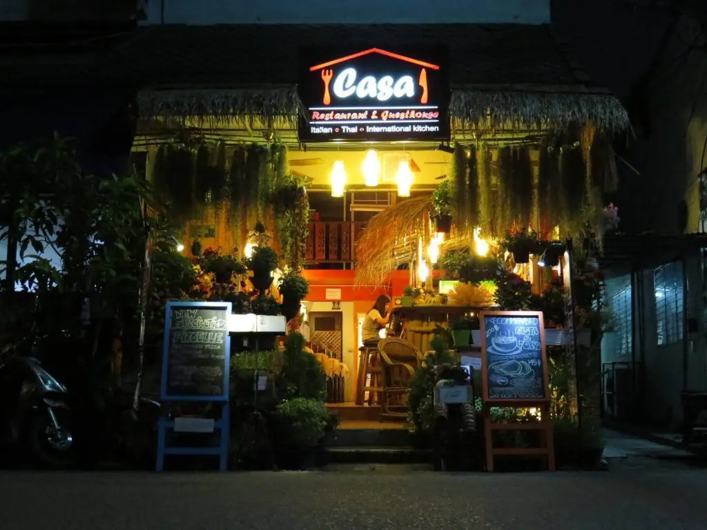Чиангмай: Casa - Restaurant & Guesthouse