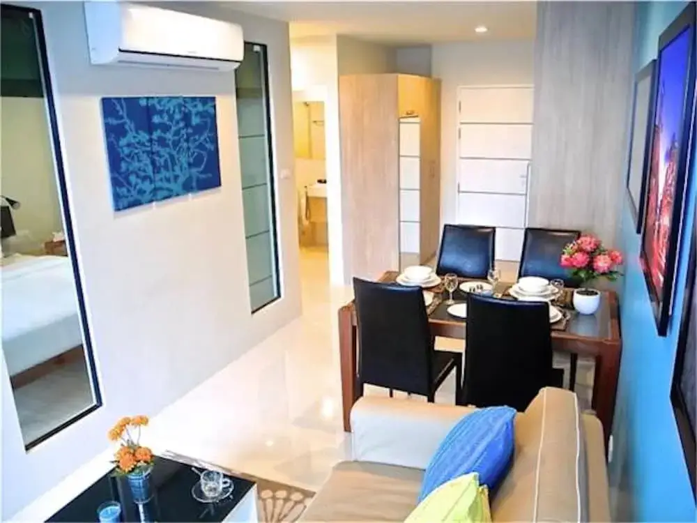 Bliss Patong Modern 1 bedroom Apartment — фото 1