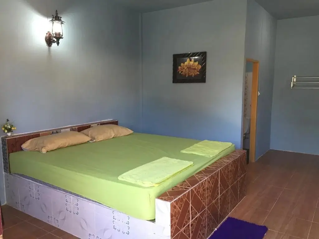 Пхуттхаисонг: Plyna Resort