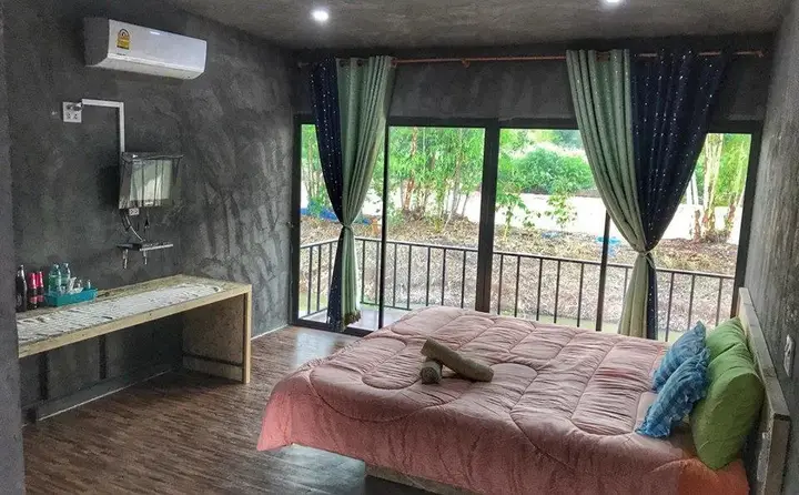 Пхуттхаисонг: Plyna Resort