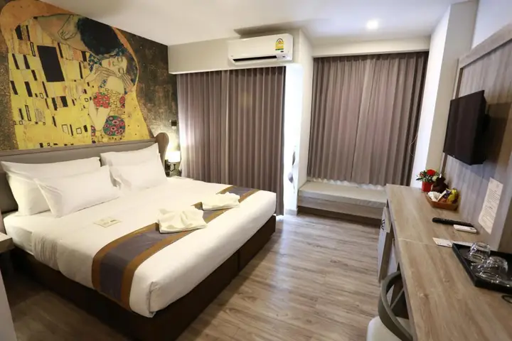 Кхонкэн: Bright Hotel