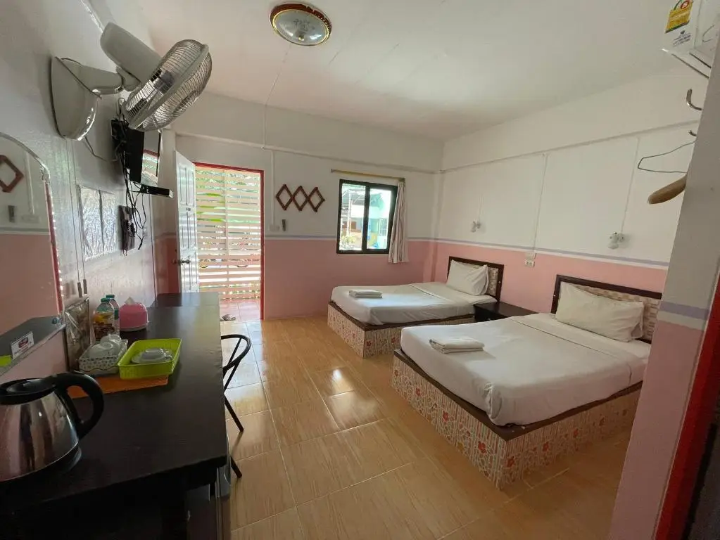 Паи: MP House