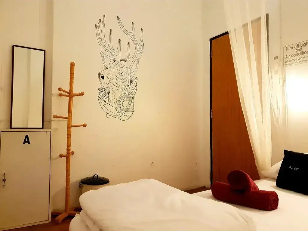 Канчанабури: No.25 Cafe & Hostel