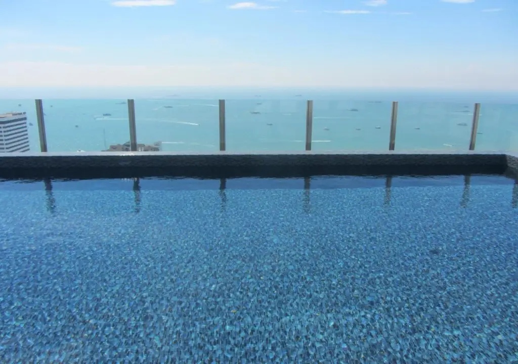 Паттайя: The Base Central Pattaya