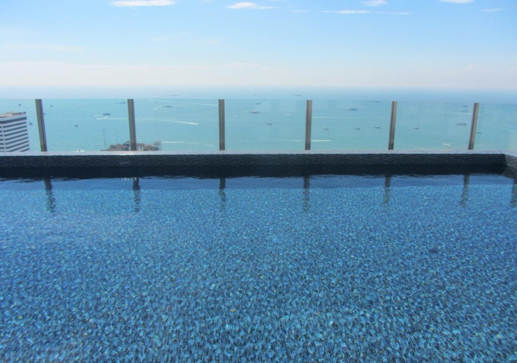 Паттайя: The Base Central Pattaya