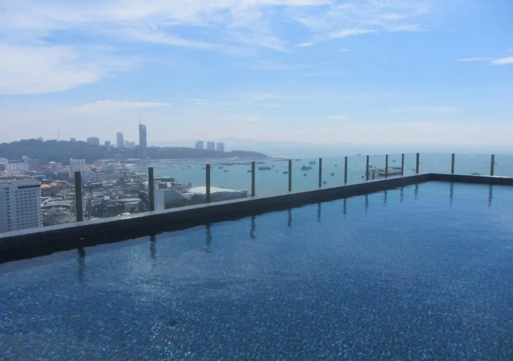 Паттайя: The Base Central Pattaya