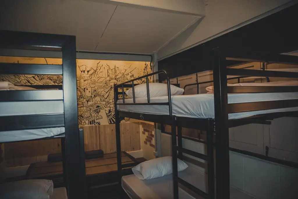 Бангкок: Spinning Bear Hostel