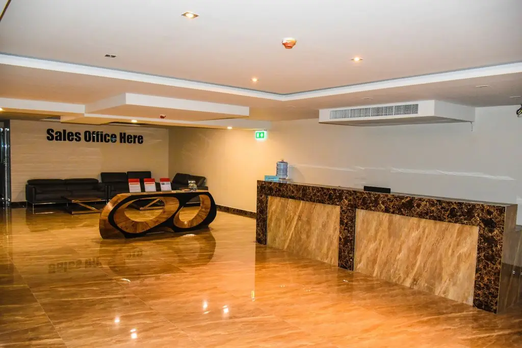 Паттайя: Peak Towers Condominium