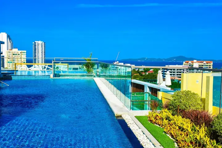 Паттайя: Peak Towers Condominium