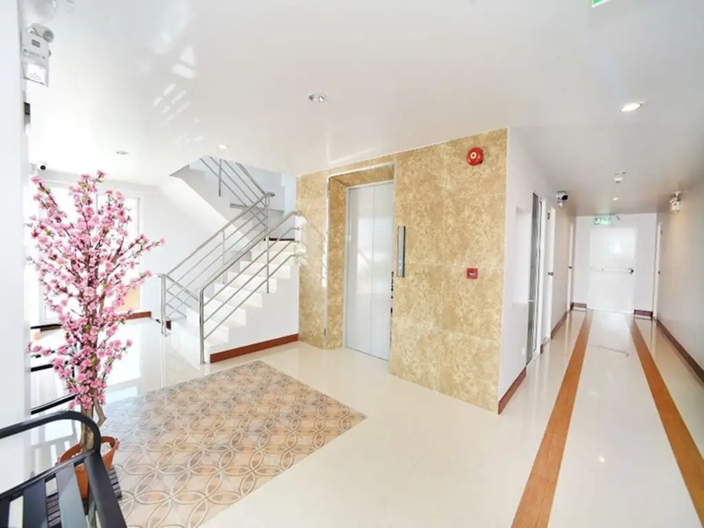 Бангкок: Parvena Hotel