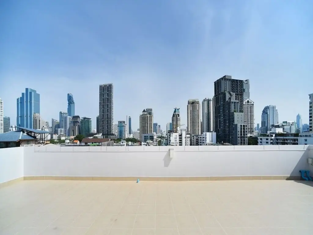 Бангкок: Parvena Hotel