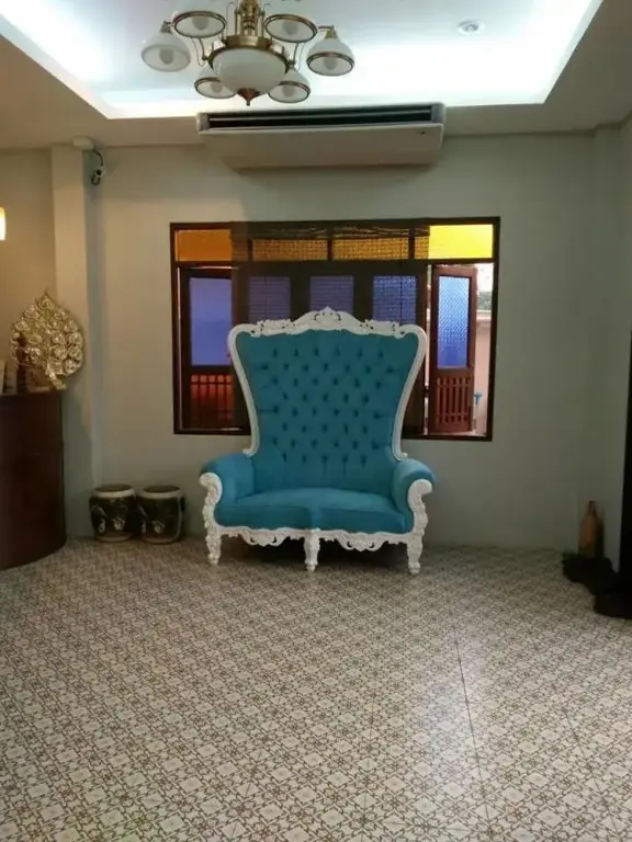 На Чом Тхиан: Excellence Corner