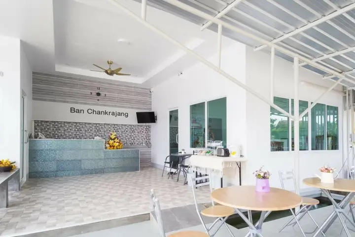 Столичный район Чантхабури: DK Grand Hotel