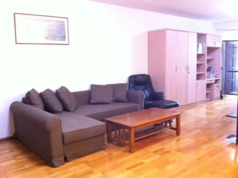 Чаам: Cha-Am Beach Club Condo By O