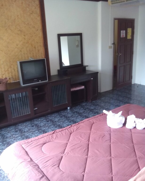 Чаам: New Sala Thai Guesthouse