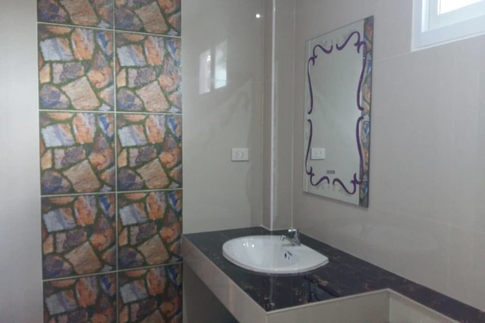 Районг: Baankafae Resort