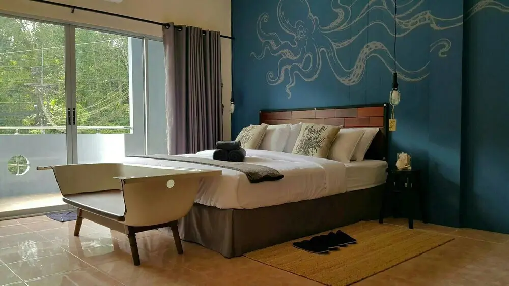 Краби: Guestroom 401