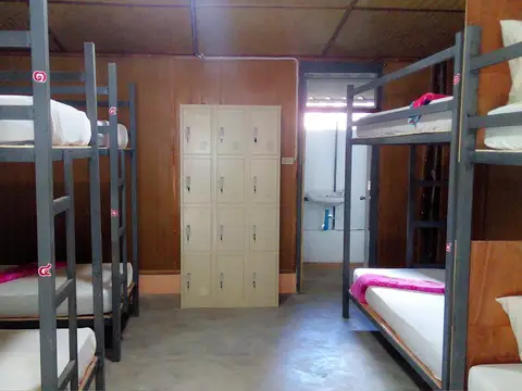 Funky Fish Hostel — фото 1
