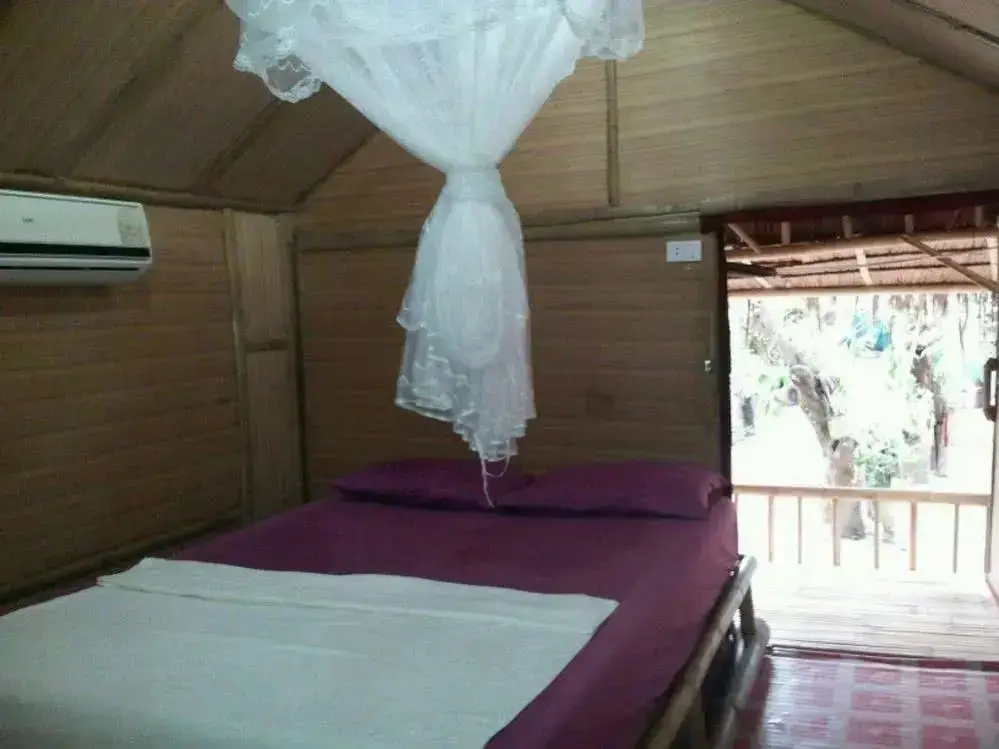 Ланта: Jackie Bamboo House