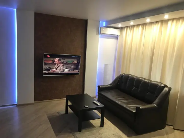 Псков: Apartment Inzhenernaya 108/62