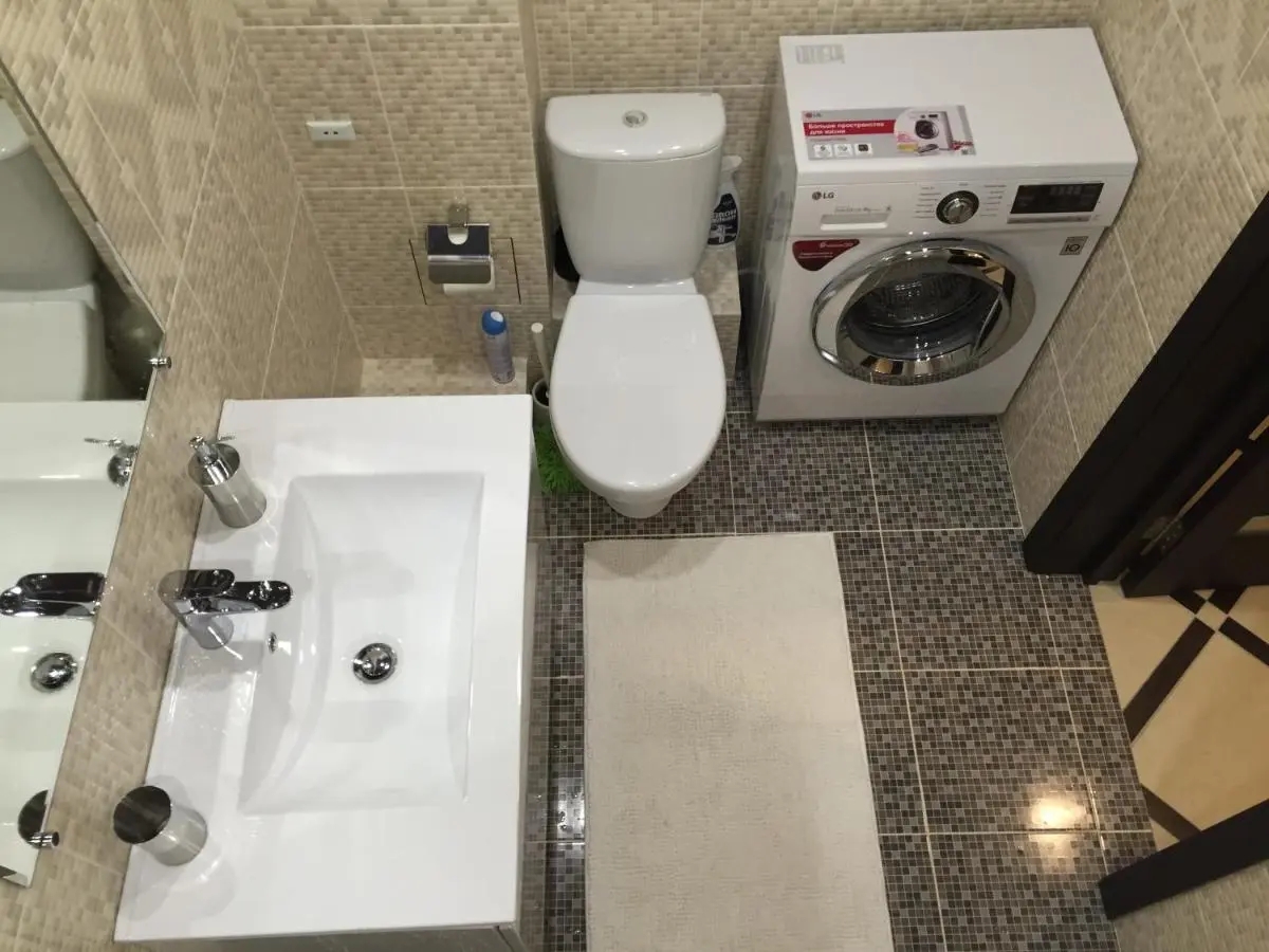 Псков: Apartment Inzhenernaya 108/62
