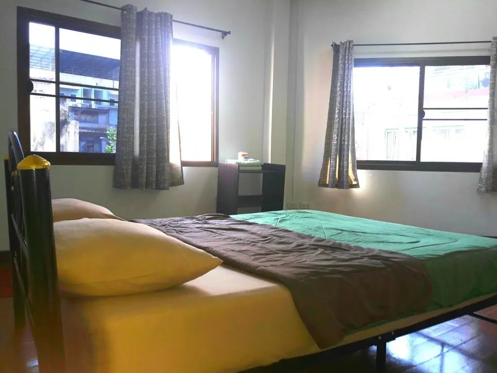 Бангкок: D & N hostel