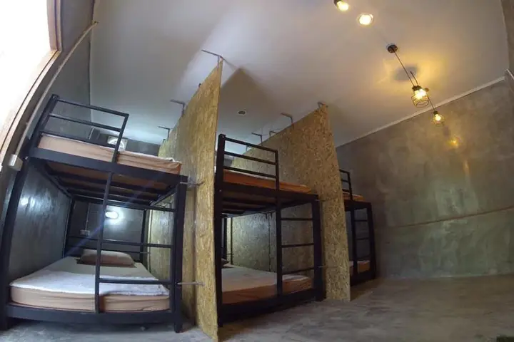 Мэй-Хаад-Бэй: A Forest Story Hostel Adults Only