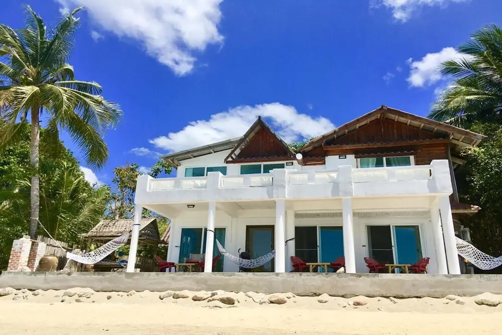House on the Beach — фото 1